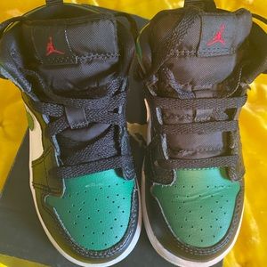 Toddler Jordan 1 Mid pine green